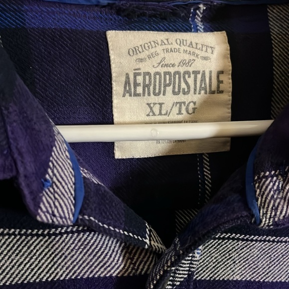 Purple plaid flannel button down shirt l1 - Picture 3 of 5